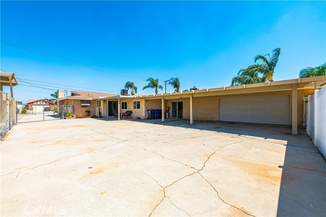 Detail Gallery Image 42 of 57 For 10550 Maple Ave, Bloomington,  CA 92316 - 4 Beds | 2/1 Baths