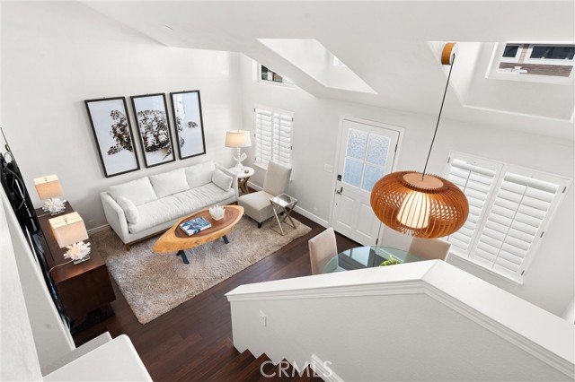 Detail Gallery Image 15 of 41 For 16 Cabrillo St, Newport Beach,  CA 92663 - 2 Beds | 2 Baths