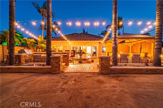 Detail Gallery Image 9 of 11 For 441 S Valley Center Ave, Glendora,  CA 91741 - 4 Beds | 2 Baths