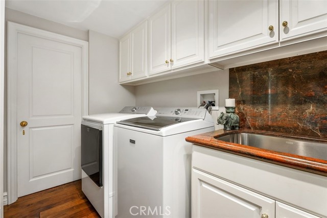 49 Cambria Drive, Corona del Mar CA: https://media.crmls.org/medias/974482f2-bd10-418f-ad17-27348b18e01e.jpg