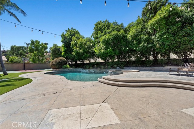 6945 E Hidden Oaks Lane, Orange CA: https://media.crmls.org/medias/9744a9d4-f48c-4db6-b369-ca0fc450c8ae.jpg
