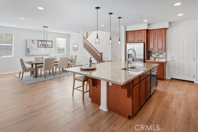 MLS #SR25248596 image #11