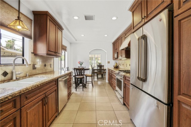 16619 Osborne Street, North Hills CA: https://media.crmls.org/medias/97452ac0-90d3-4b21-a067-dd2c7f9da1d3.jpg