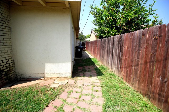 Detail Gallery Image 35 of 36 For 731 E 20th St, San Bernardino,  CA 92404 - 3 Beds | 2 Baths