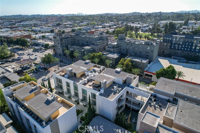 Detail Gallery Image 37 of 38 For 238 S Arroyo Pkwy #401,  Pasadena,  CA 91105 - 2 Beds | 2 Baths