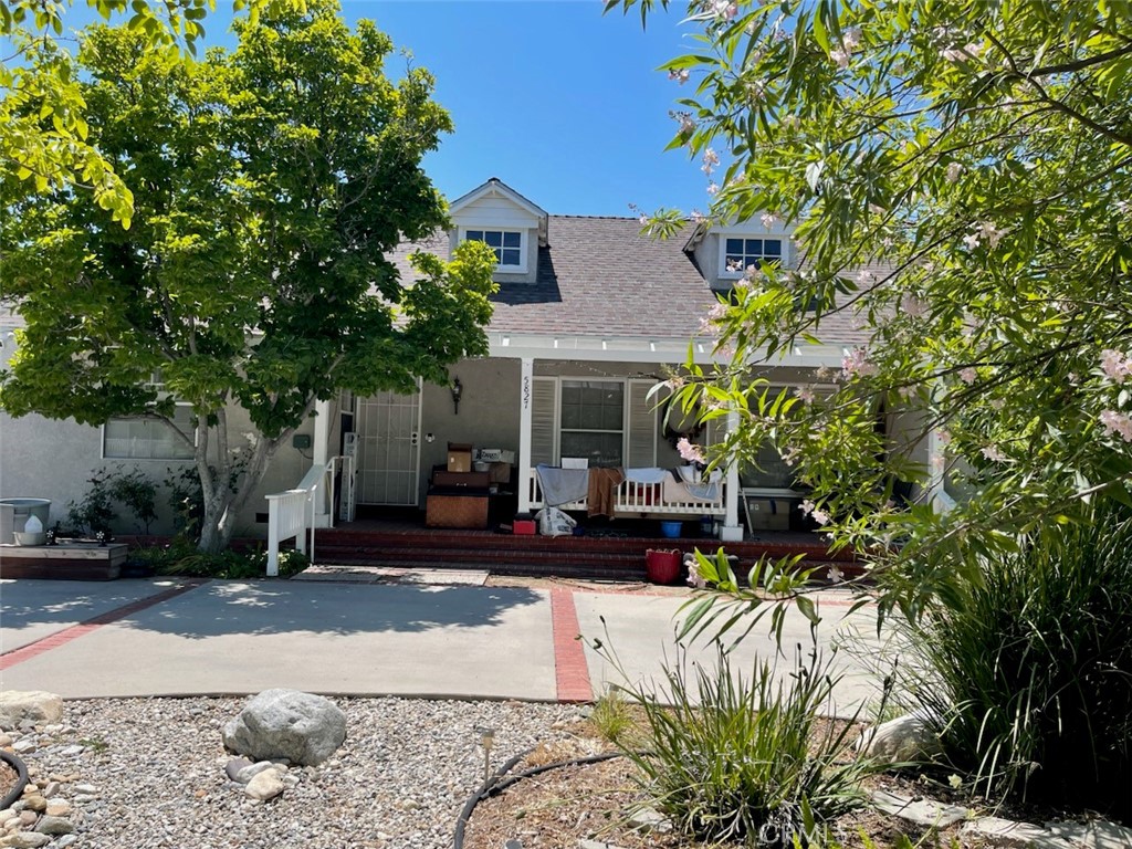 5827 Corbin Avenue