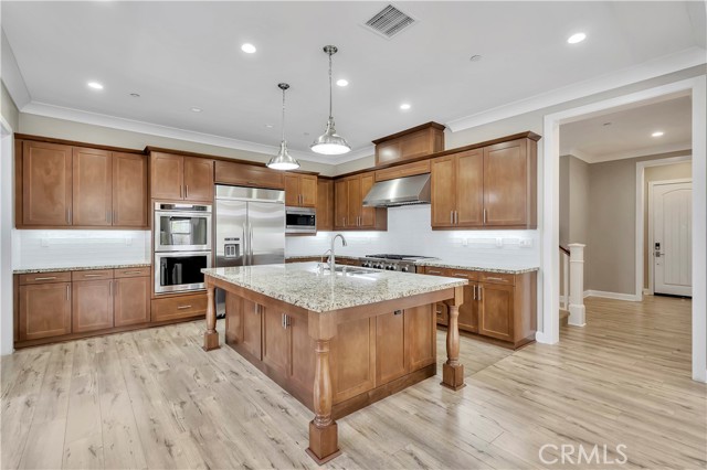 Detail Gallery Image 6 of 49 For 19741 Slayback Ln, Huntington Beach,  CA 92646 - 4 Beds | 3 Baths