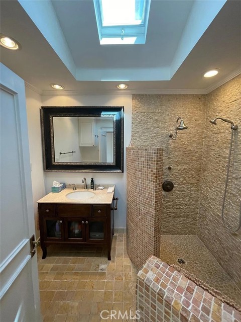 Detail Gallery Image 15 of 19 For 157 Claremont Ave, Long Beach,  CA 90803 - 2 Beds | 2 Baths
