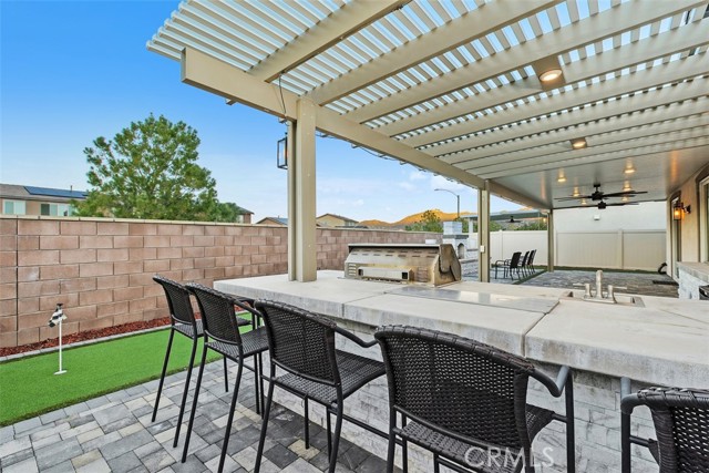 Detail Gallery Image 16 of 41 For 29120 Tanoak, Lake Elsinore,  CA 92530 - 4 Beds | 2/1 Baths