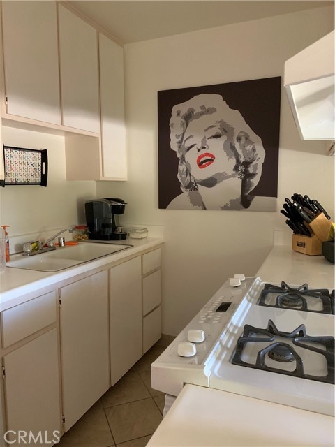 Image 6 for 1900 Palm Canyon DR #4