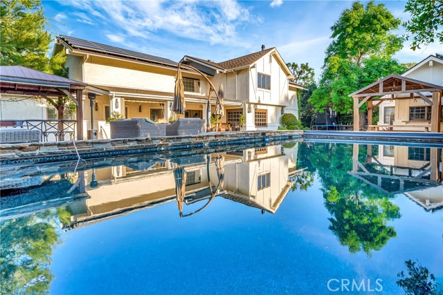 Detail Gallery Image 36 of 55 For 5441 Calvin Ave, Tarzana,  CA 91356 - 5 Beds | 5/1 Baths