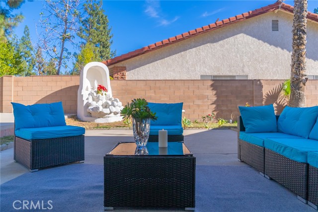 Detail Gallery Image 52 of 70 For 10660 Melvin Ave, Porter Ranch,  CA 91326 - 5 Beds | 3/1 Baths