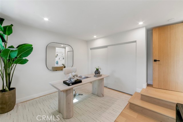 Detail Gallery Image 29 of 57 For 913 Junipero, Costa Mesa,  CA 92626 - 4 Beds | 2 Baths