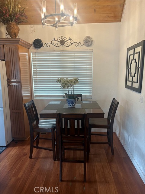 24166 Zurich Drive, Crestline CA: https://media.crmls.org/medias/974a9e1a-069a-4122-bfed-c9d97e3c6fbe.jpg