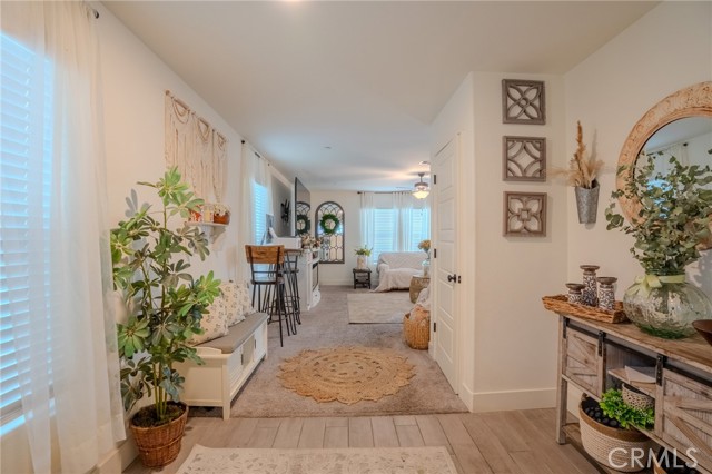 Detail Gallery Image 5 of 46 For 2104 Redding Way, Atwater,  CA 95301 - 5 Beds | 3/1 Baths