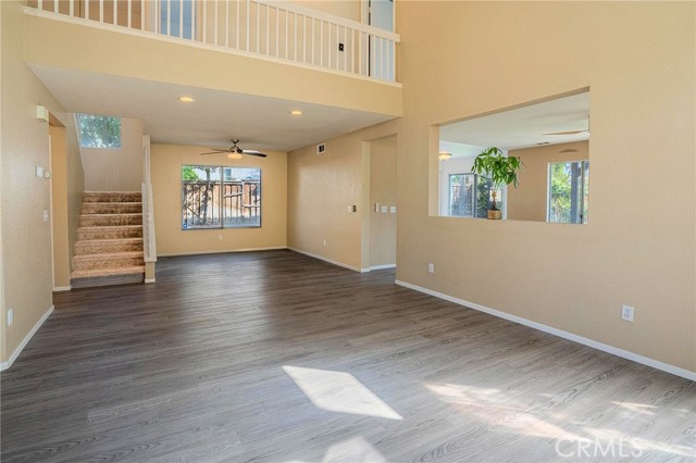 Detail Gallery Image 12 of 40 For 43430 via Barrozo, Temecula,  CA 92592 - 4 Beds | 2/1 Baths