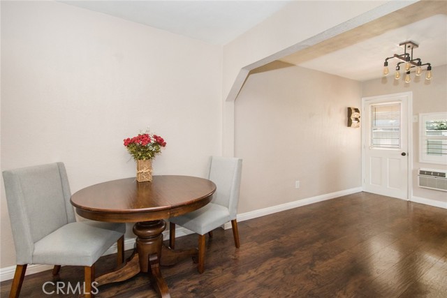 235 E Central Avenue, Monrovia CA: https://media.crmls.org/medias/974c6b58-13f2-4068-bf49-21886e88a084.jpg