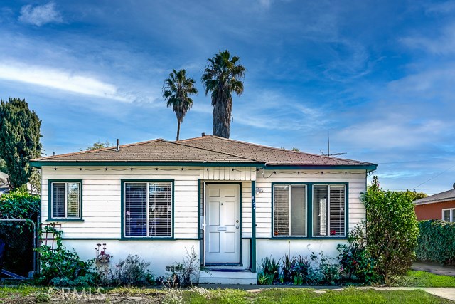 850 Coeur D Alene Avenue Venice, California 850 & 852 Coeur D Alene Avenue are situated on a tree lined street west of Lincoln and just east of Abbot Kinney in Venice Beach. This charming duplex presents a great opportunity for investors, owner-users and developers. The world famous Venice Boardwalk and Marina Del Rey are a short walk or bike ride away. The duplex consists of two-two bedroom and one bathroom units with approximately 940 square feet each and generous sized living rooms and kitchens, along with laundry rooms and hardwood floors. The oversized 8,563 square foot lot presents a nice opportunity with its 50 foot wide frontage and approximately 170 foot depth. For those seeking a property close to schools, this property is centrally located in between St. Mark School and Coeur D Alene Avenue School. Live in one unit and rent out the other or rent both in a fabulous Venice location. Please check out the Virtual Tour of the front unit: https://my.matterport.com/show/?m=HY3ste2vgRh&brand=0 and click above for video tour and website.