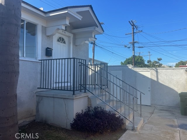 976 W 23rd