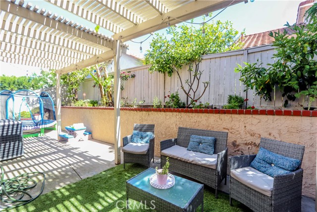 41 Pasada Valiente, Rancho Santa Margarita CA: https://media.crmls.org/medias/974f0d0e-6aca-40c3-8b39-9d0c19d60b25.jpg