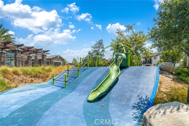 Detail Gallery Image 49 of 62 For 61 Windwalker Way, Tustin,  CA 92782 - 6 Beds | 5/1 Baths