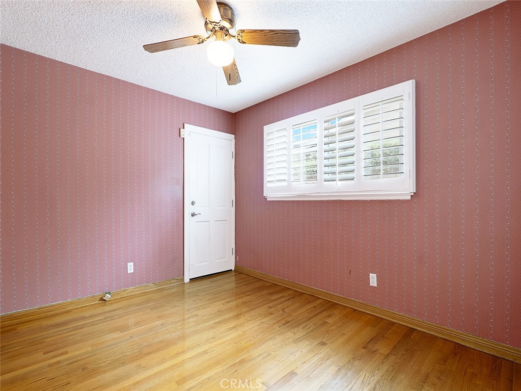 https://media.crmls.org/medias/97505d5d-5f2d-41e9-a57a-609081bfccaa.jpg?preset=X-Large