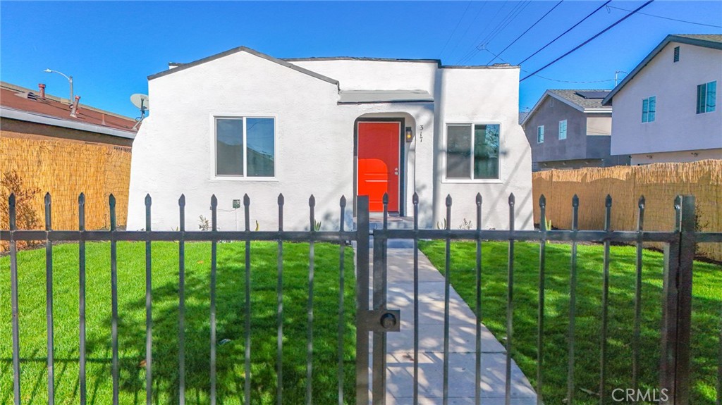317 W 107th