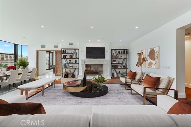345 E Colorado Boulevard, Pasadena CA: https://media.crmls.org/medias/97515861-6d2b-4d19-bcd6-38d0039f01ec.jpg