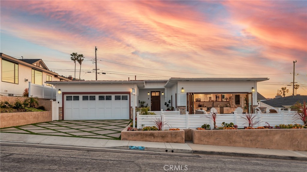 218 Vista Del Sol, Redondo Beach, CA 90277