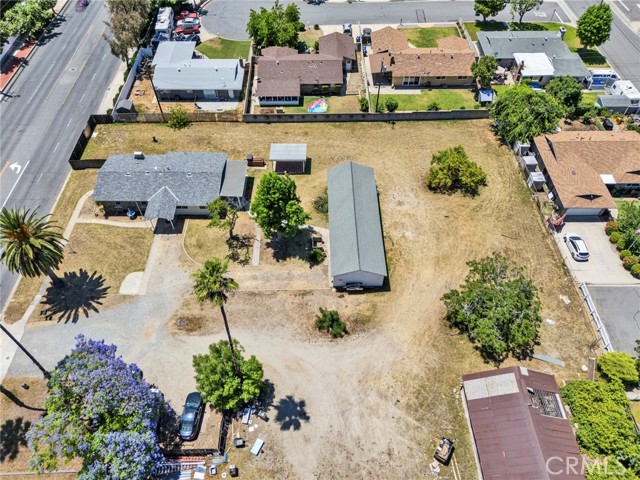 6910 Carnelian Street, Rancho Cucamonga CA: https://media.crmls.org/medias/9751ad17-f317-46ef-b191-50c2861273a8.jpg
