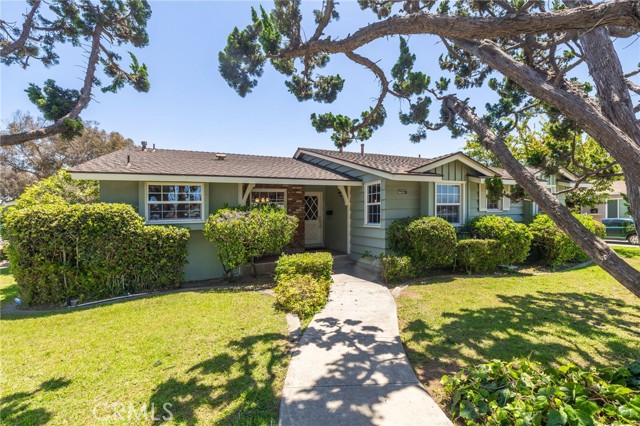 Detail Gallery Image 1 of 1 For 1708 Iris Ave, Torrance,  CA 90503 - 3 Beds | 2 Baths