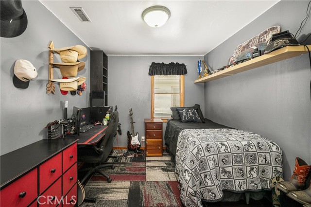 273 N Cleveland Street, Orange CA: https://media.crmls.org/medias/97520fc3-c285-490c-95f0-a20274e71b4c.jpg