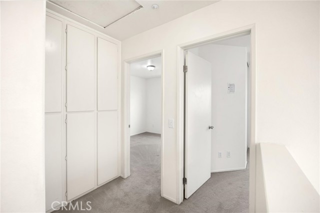 1443 Sutherland Drive, Riverside CA: https://media.crmls.org/medias/9752655e-9fad-40b2-b13f-e115ce8eac52.jpg