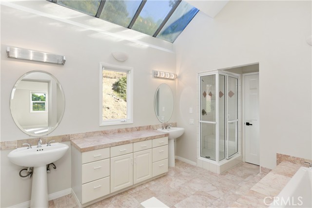 Detail Gallery Image 51 of 71 For 1413 Vista Del Mar Dr, Fullerton,  CA 92831 - 5 Beds | 4/1 Baths