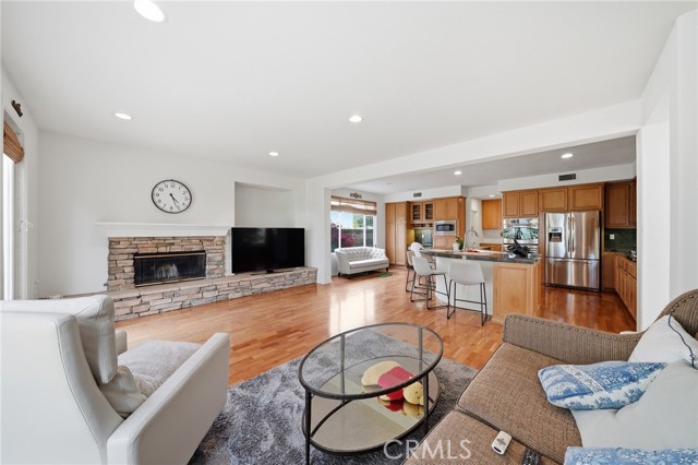 Detail Gallery Image 13 of 50 For 8251 E Marblehead Way, Anaheim Hills,  CA 92808 - 5 Beds | 3 Baths