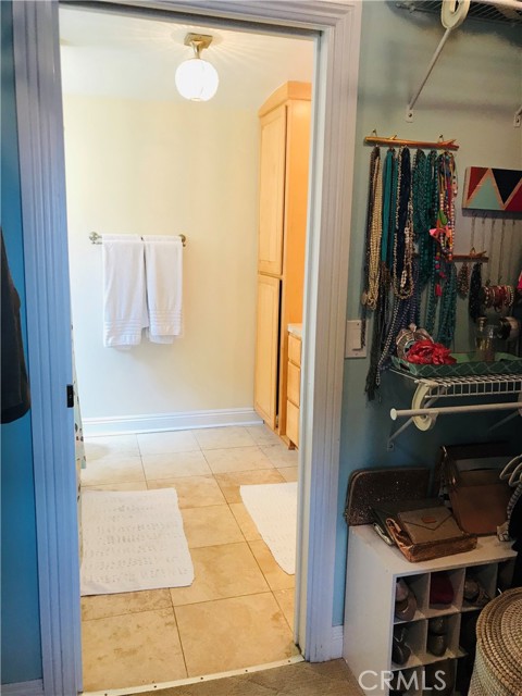 Detail Gallery Image 23 of 29 For 75 Claremont, Long Beach,  CA 90803 - 4 Beds | 4 Baths