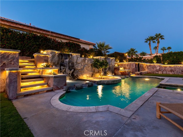 65800 Avenida Ladera, Desert Hot Springs CA: https://media.crmls.org/medias/975423e2-0b38-4e00-b8a3-3e0f31fda99c.jpg