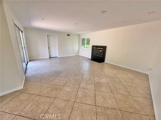 Detail Gallery Image 14 of 67 For 61 E Orange Grove, Arcadia,  CA 91006 - 3 Beds | 2/1 Baths