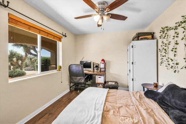5115 Warren Vista Avenue, Yucca Valley CA: https://media.crmls.org/medias/975687cb-09db-4207-872a-6e1afa207656.jpg
