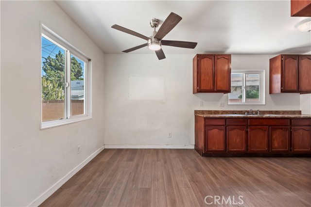 Detail Gallery Image 11 of 30 For 2871 E Tyler, Long Beach,  CA 90810 - 3 Beds | 2 Baths