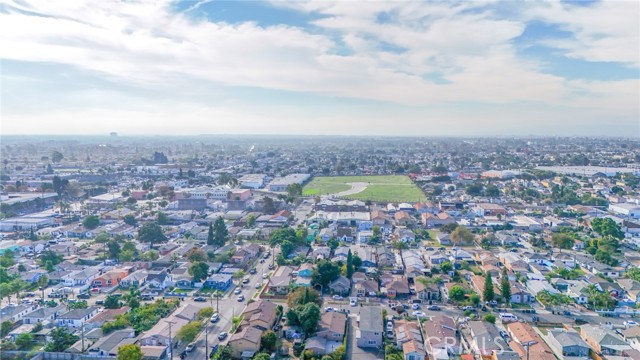 Detail Gallery Image 38 of 41 For 946 E 104th, Los Angeles,  CA 90002 - 3 Beds | 2 Baths