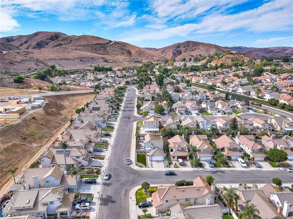 https://media.crmls.org/medias/97577ba9-d737-4505-a2a7-ab973805a163.jpg?preset=X-Large