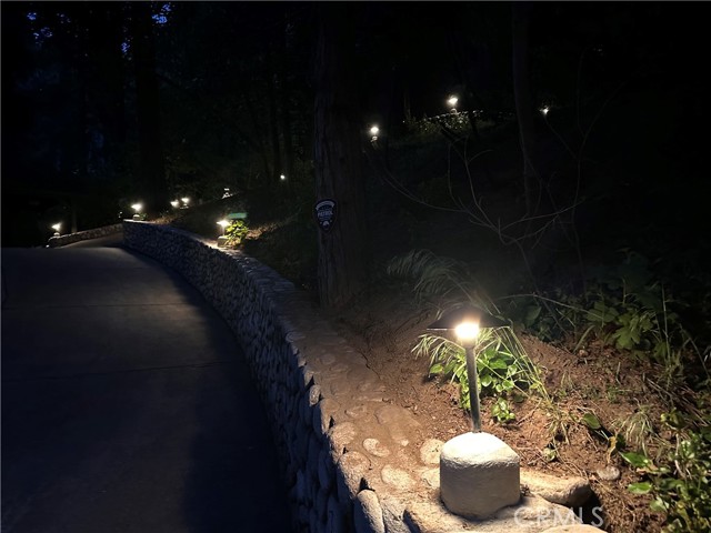 745 Kuffel Canyon, Lake Arrowhead, CA 92352