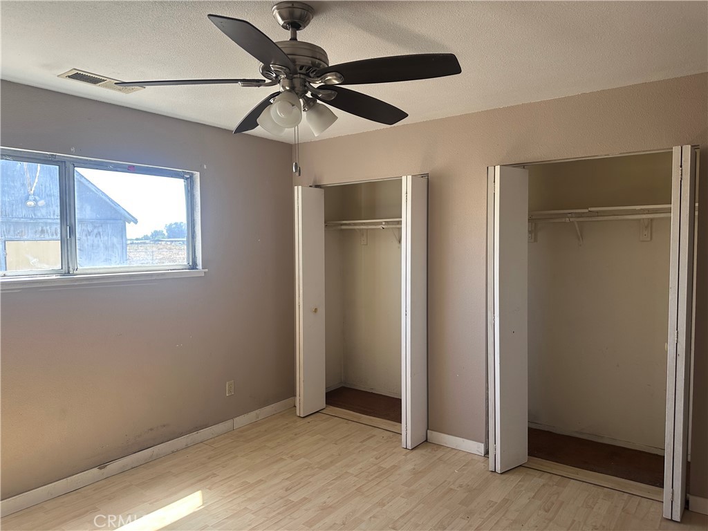 https://media.crmls.org/medias/97596024-ed5f-4f0c-a150-d454d6661e1d.jpg?preset=X-Large