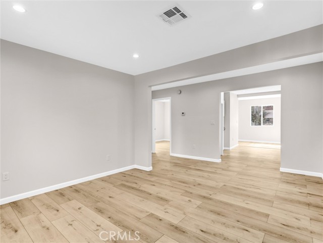 Detail Gallery Image 2 of 20 For 4126 E 1st, Los Angeles,  CA 90063 - 3 Beds | 1 Baths