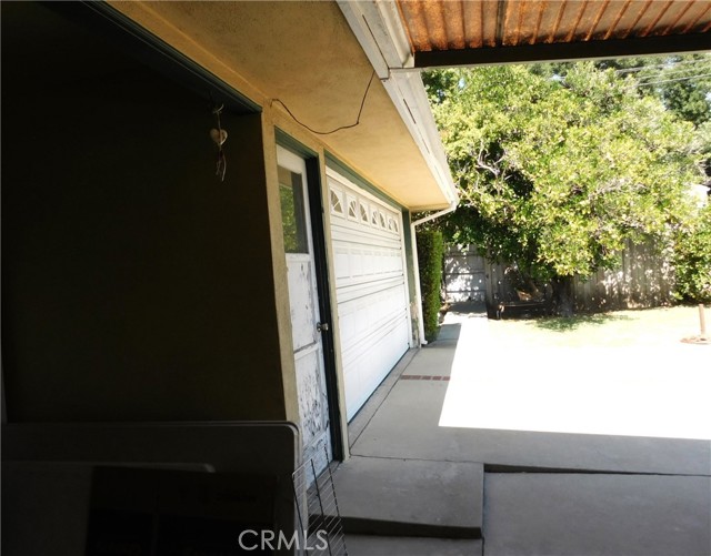 Image 22 of 26 For 226 Mauna Loa Drive