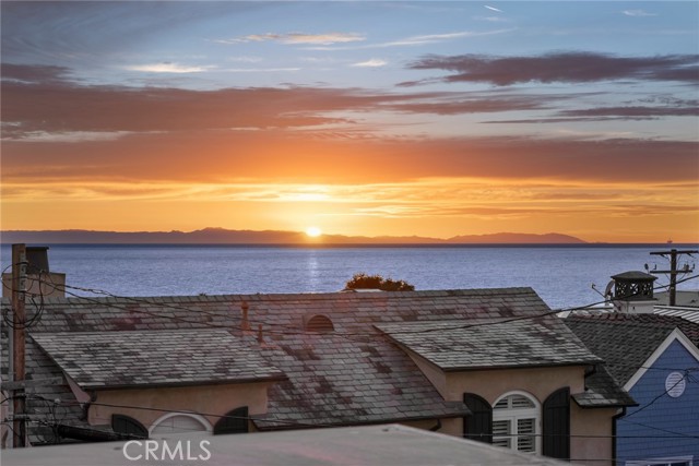 Detail Gallery Image 39 of 53 For 213 Jasmine, Corona Del Mar,  CA 92625 - 4 Beds | 4/1 Baths