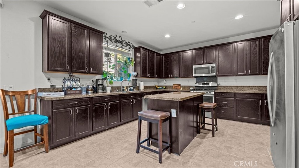 MLS #CV25267539 image #15