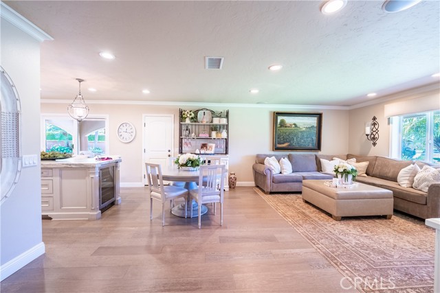 Detail Gallery Image 8 of 75 For 1850 E Rancho Grande Dr, Covina,  CA 91724 - 3 Beds | 3 Baths