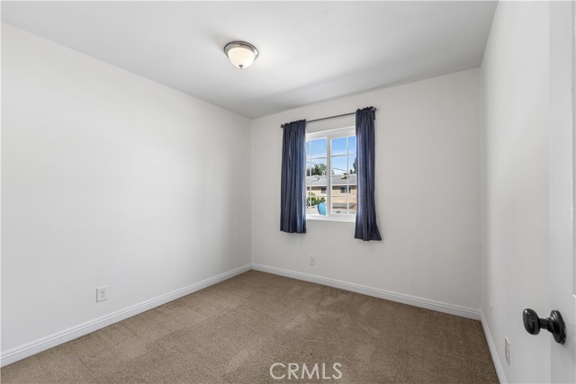 Detail Gallery Image 17 of 33 For 412 N Cerritos Ave, Azusa,  CA 91702 - 3 Beds | 2/1 Baths
